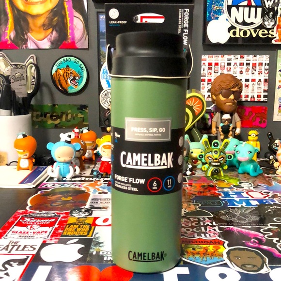 CAMELBAK Press, Sip, Go 16oz Tumbler - Picture 1 of 9